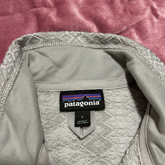 New Without Tags 
Patagonia Textured Gray Jacket - Picture 3 of 8